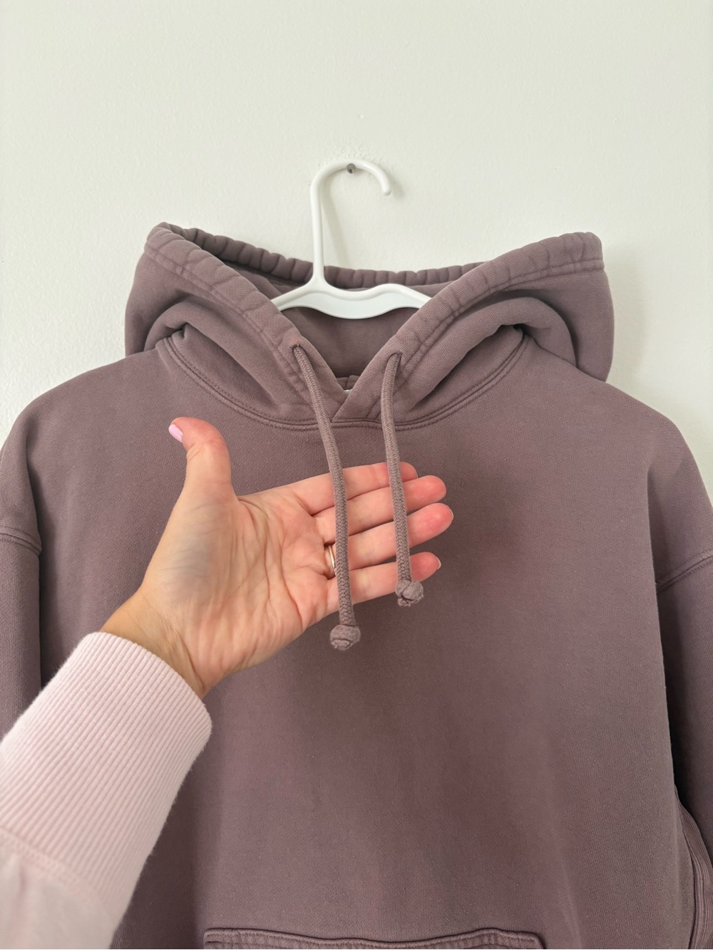 Aritzia TNA Mauve Purple Cozy Fleece Boyfriend Fit Hoodie Size Small - Picture 5 of 9